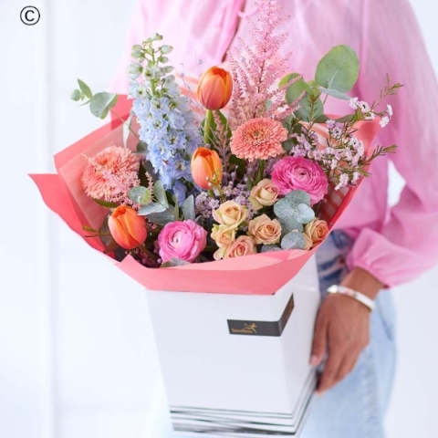 Lily Free Bouquet